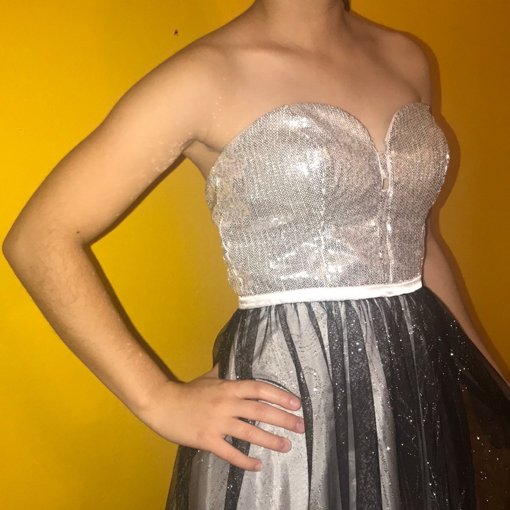 M X I PROM Black and Silver Long Dress